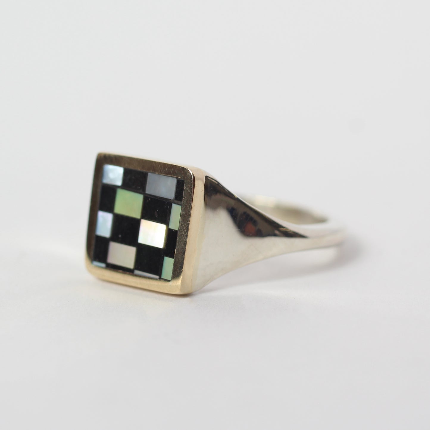 Checker Block Signet Size 7