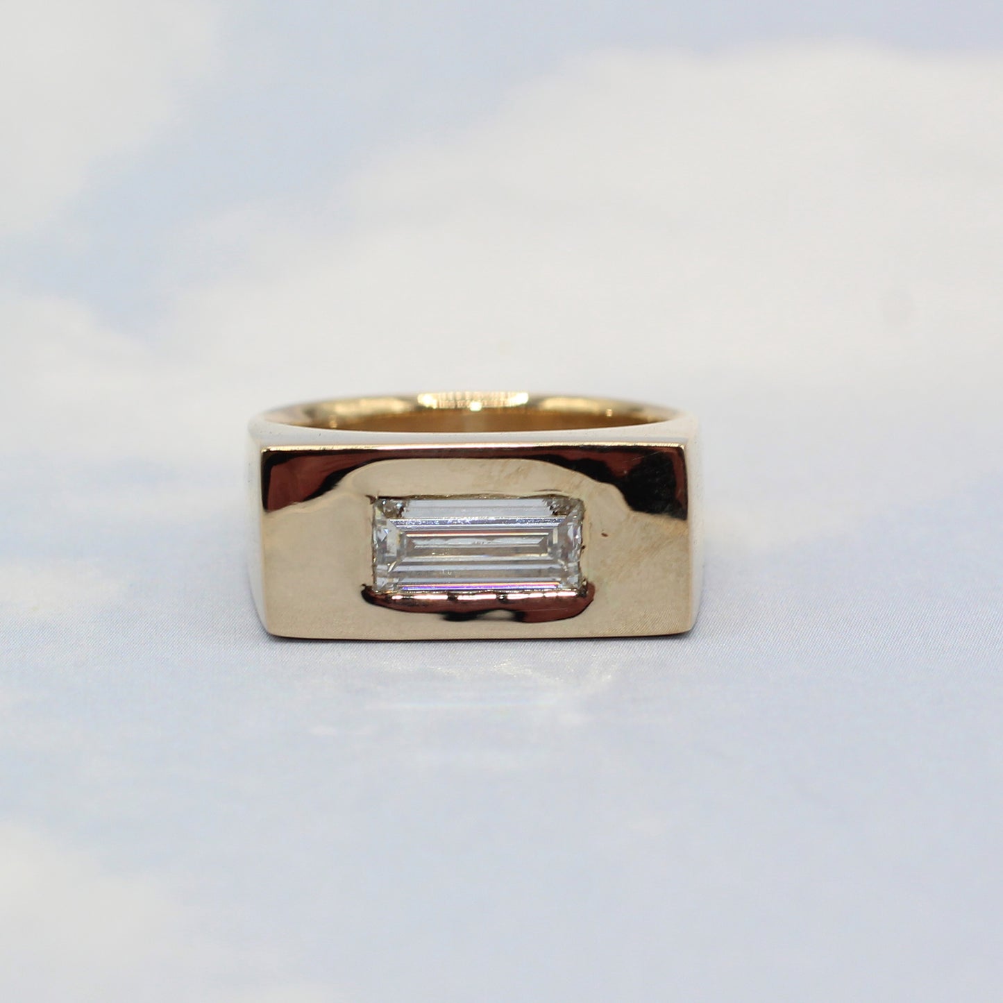 Baguette Diamond Horizon Signet Ring Size 6.25