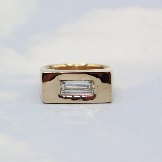 Baguette Diamond Horizon Signet Ring Size 6.25