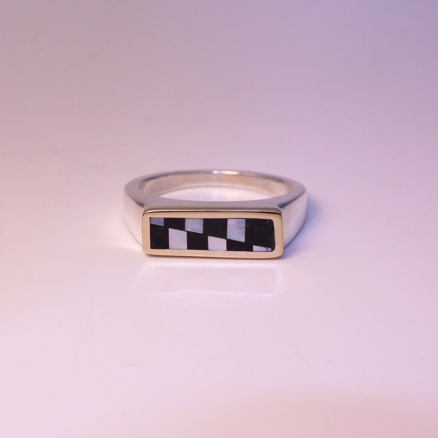 Checker Horizon Ring Size 8.25