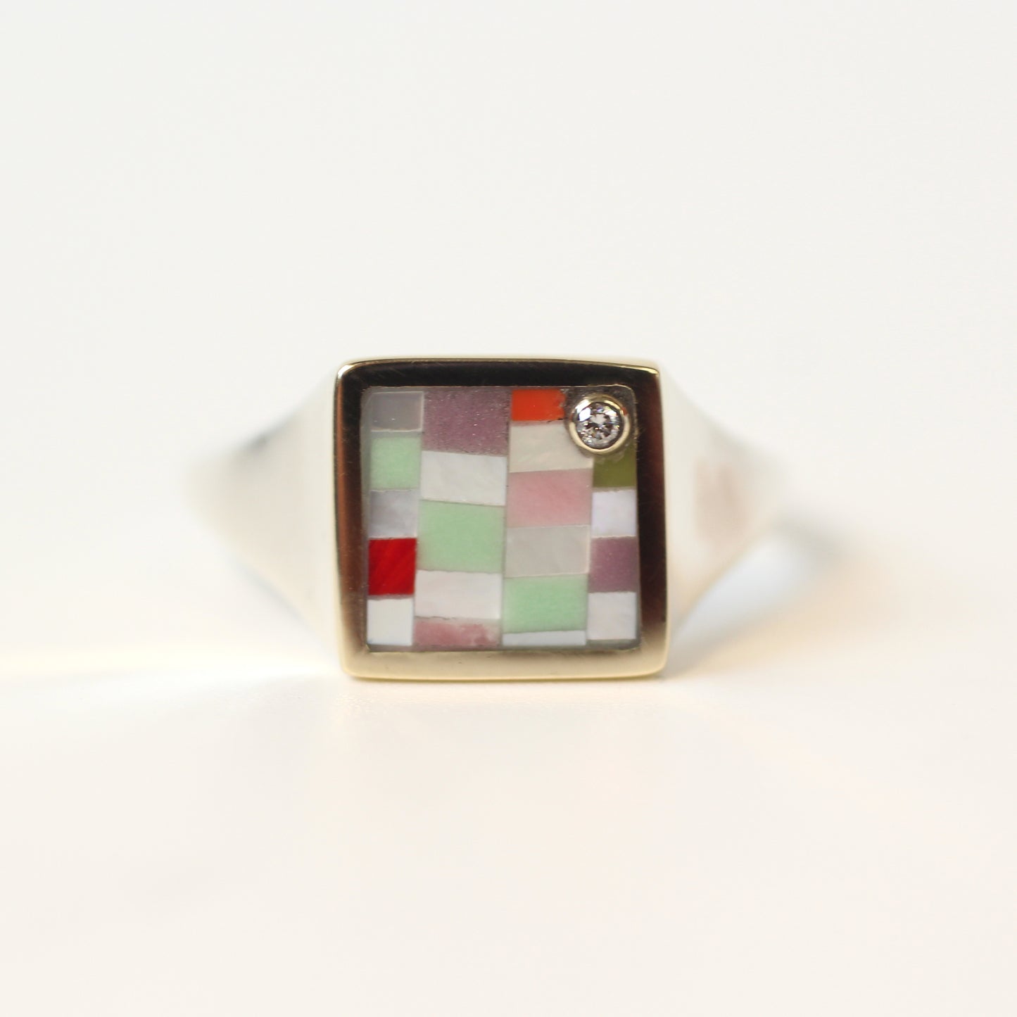 Funfetti Intarsia Block Signet Size 7