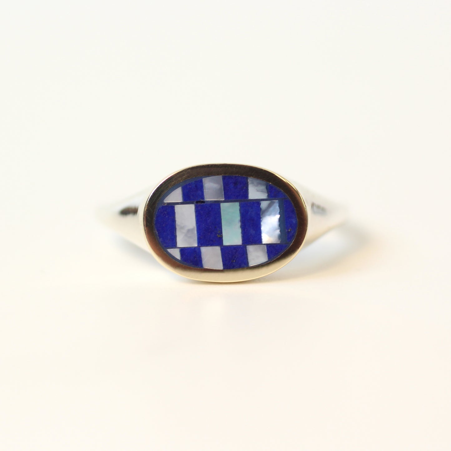 Lapis Lateral Checker Signet Size 7