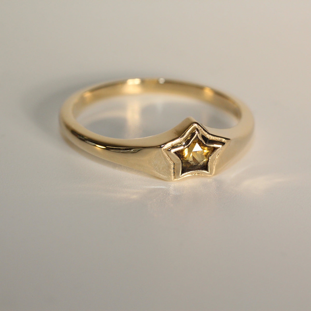 Polly P Star Signet Sz 8.75