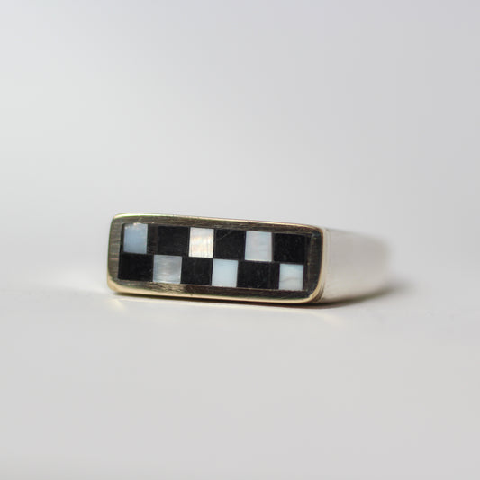 Checker Horizon Ring Size 8.5